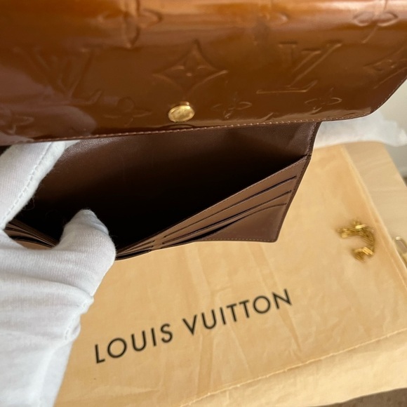 Louis Vuitton Bronze Vernis International Wallet Vintage Rare Color - Picture 9 of 14